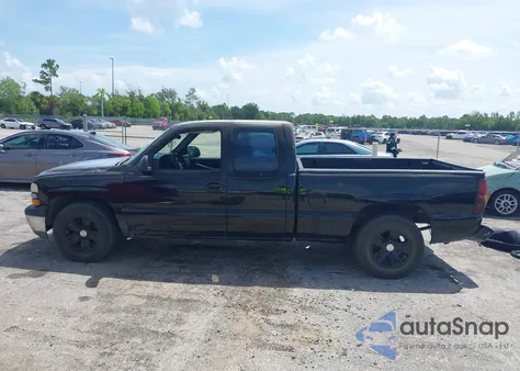 2002 Chevrolet Silverado 1500 из США, поврежденный, VIN 2GCEC19W321316445
